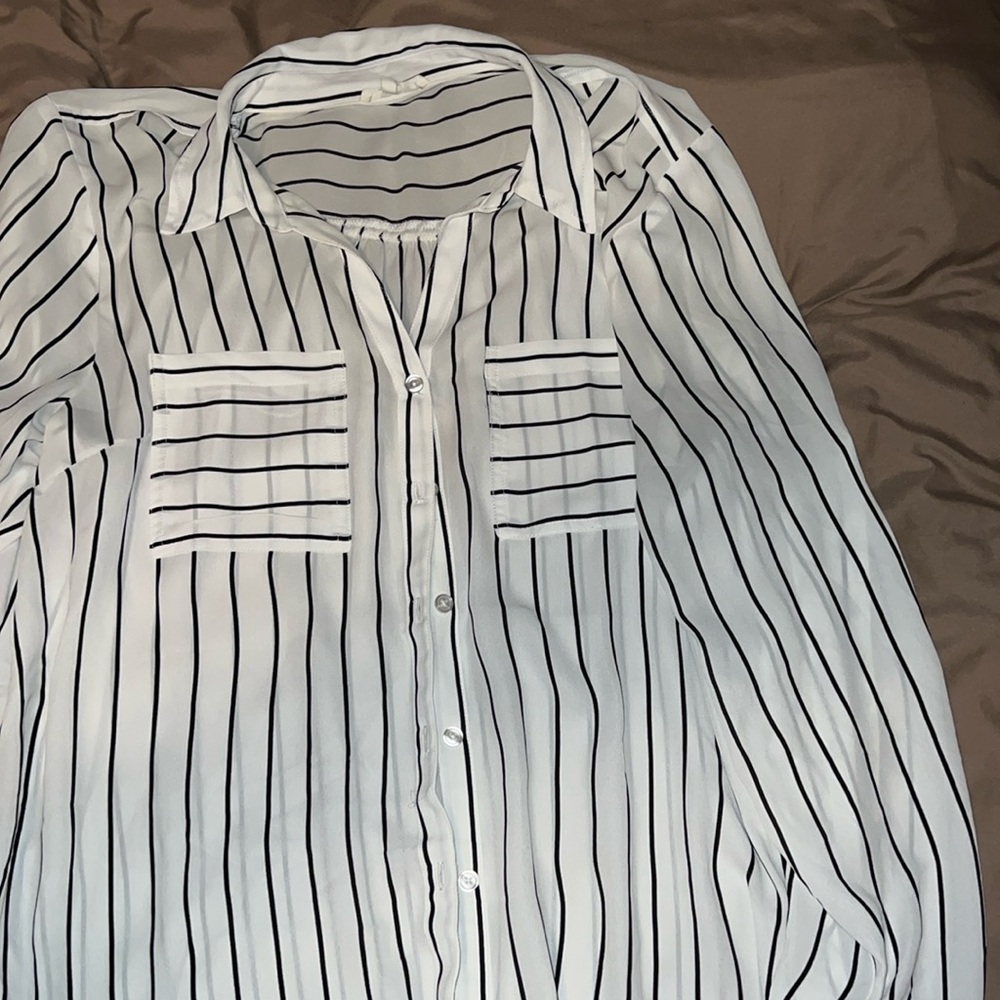 Maurices striped long sleeve button blouse